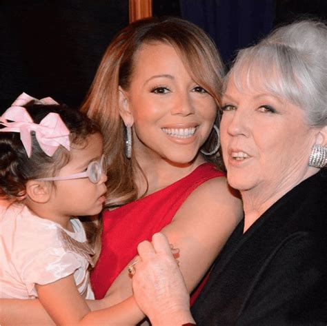 mariah carey relationship with mother